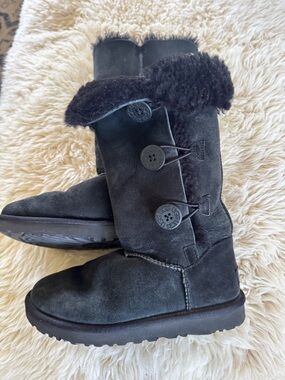 UGG Black Shearling-Lined 3 button tall Boot